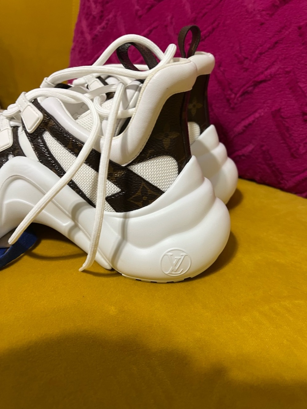 Louis Vuitton Lv Archlight Monogram Chunky Sneaker size 38.5 - Picture 7 of 16